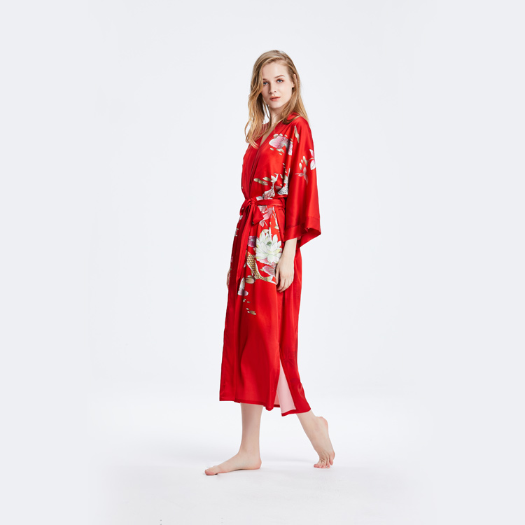 Chinesischer Kimono aus Seide für Frauen