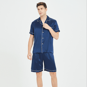 Benutzerdefinierte Seidenpyjama-Sets für Männer