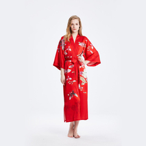 Chinesischer Kimono aus Seide für Frauen